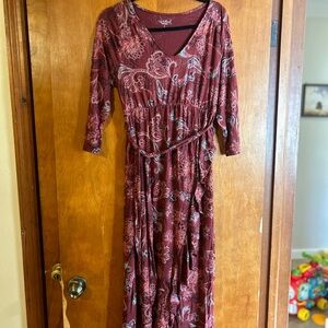 Women’s maternity Isabel dress. Long dress very stretchy. Size S
